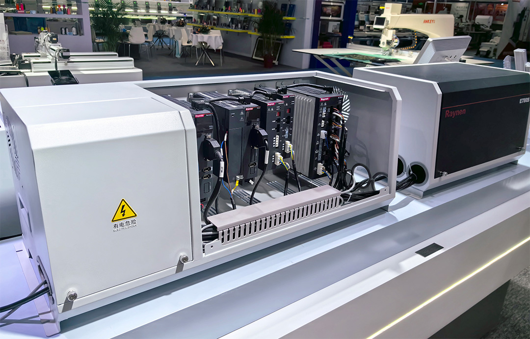 广州纺博会精彩回顾|betway西汉姆联科技闪耀纺博会，前沿技术共塑行业新生态(图4)