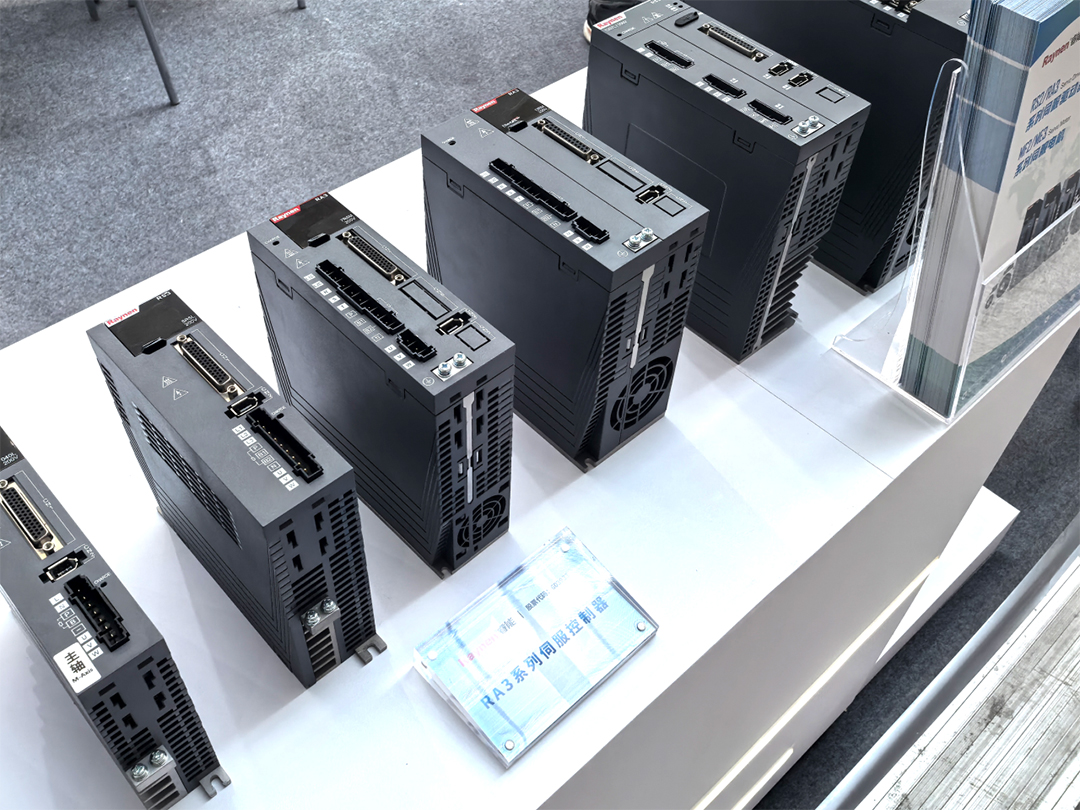 诸暨袜博会精彩回顾 | betway西汉姆联以智能科技引领针织产业新未来(图7)